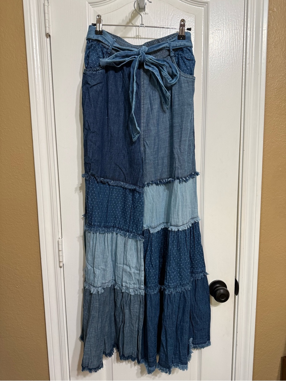 H010 NWT Young Threads M w13-19 Patchwork Wide-Leg Denim Jumpsuit Pants - Blue - Picture 2 of 9